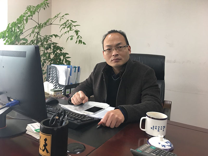 對(duì)行業(yè)充滿熱情的經(jīng)營者 —— 記明日國貿(mào)有限公司馬軍苗