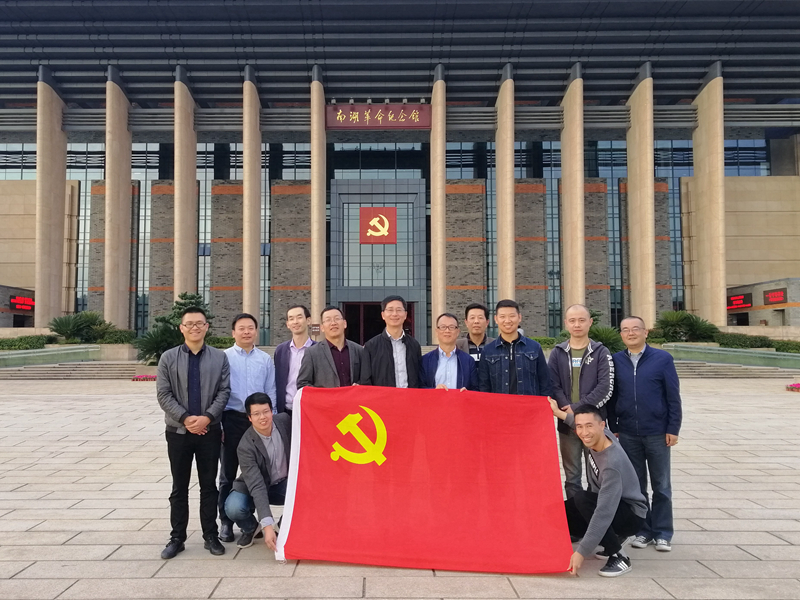 不忘初心跟黨走 永葆為農(nóng)創(chuàng)業(yè)情&mdash;&mdash;集團(tuán)第三黨支部開展主題黨日活動