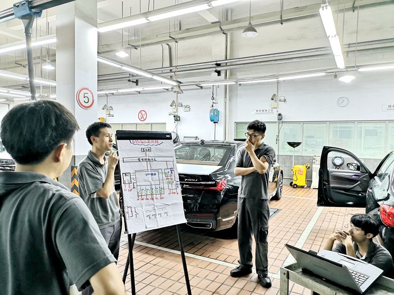 1605162267395139.jpg 胡立富3(1)_副本.jpg