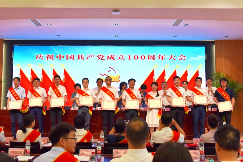 1625627895235502.jpg 頒獎2_副本.jpg