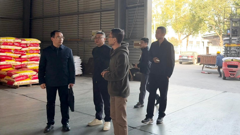 省發改委、省供銷社領導赴惠多利檢查指導化肥儲備工作